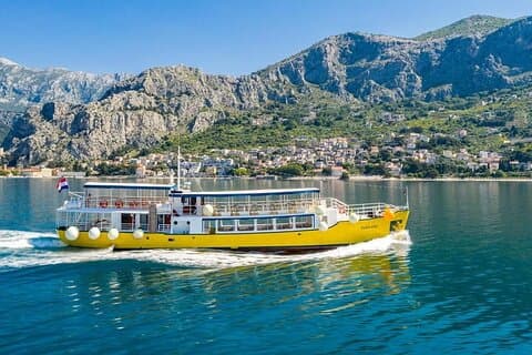 Omiš: Halve dag boottocht naar Brač Island met lunch