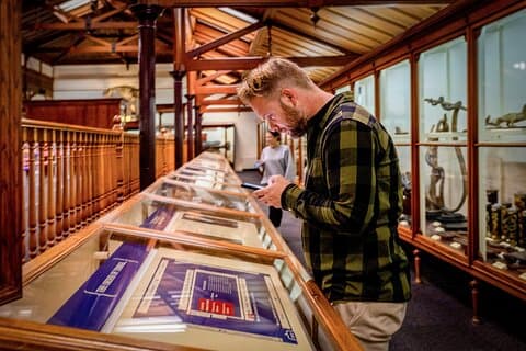 Dolda Tūhura Otago Museum upplevelse