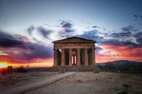Excursión privada al atardecer por el Valle de los Templos
