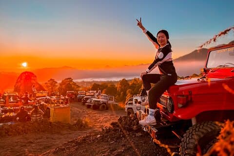 Mount Batur Sunrise Jeep & Hot Spring Tour
