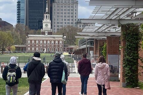 Tour a piedi arabo della storica Philadelphia per 2 ore.