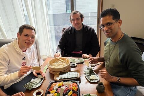 Old Town Nagata Tour with Sushi Roll Making