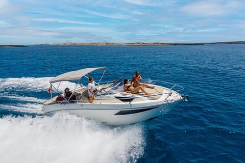 Tour privato in barca: scopri Ibiza e Formentera