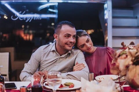 Istanbul Privé Bosporus Diner Cruise op een luxe jacht