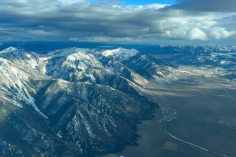 Rugged Mountain Aerial Adventure | 45-Minute Scenic Flight