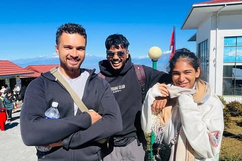 Hoteller i nærheden af Chandragiri Champadevi Day Hike