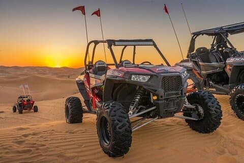 Recorrido en buggy por el desierto rojo con recogida