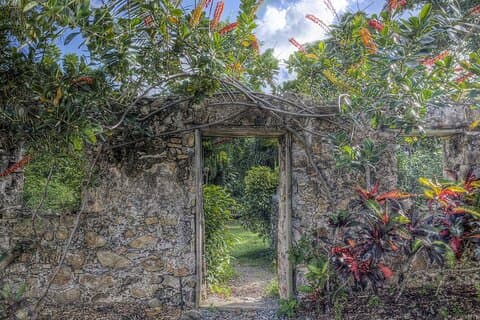 Frederiksted Historical Tour with Rum Distillery