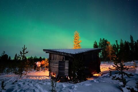 Nordlichterjagd in Rovaniemi Finnisch Lappland