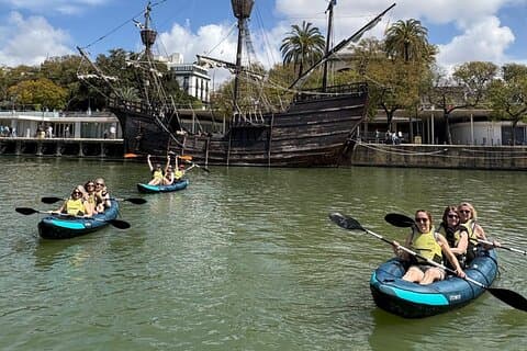 Alquiler de Kayak en Sevilla Descubre la Ciudad desde el Río