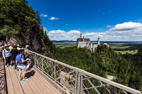 Tour privato Neuschwanstein da Monaco di Baviera con biglietto salta fila