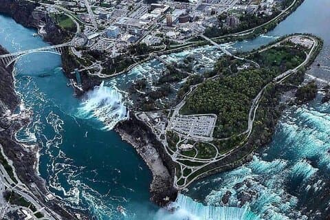Small Group Niagara Falls 3 Day Tour with Buffalo Pickup