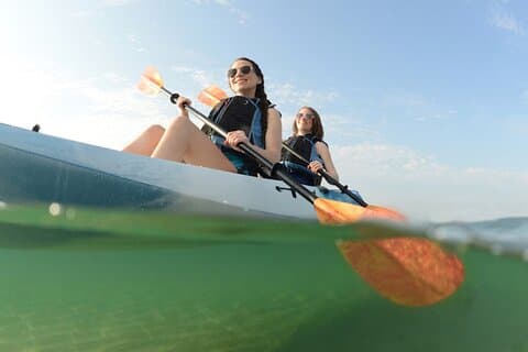 Alquiler de kayak y paddle board en Camp Richardson