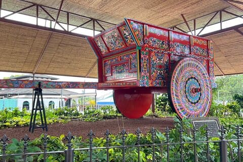 Puntarenas naar Sarchi Bus Tour Experience