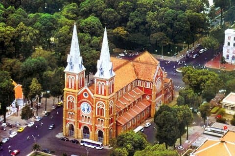 Visite de la ville en voiture d'une demi-journée à Saigon