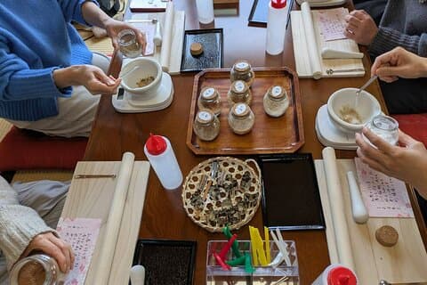 Minnen i doften: Kyoto handgjord rökelse hantverk