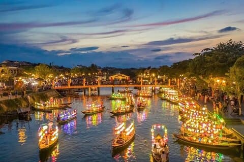 Central Vietnam 5 - Dagstur: Hoi An, Hue & Da Nang med hotell