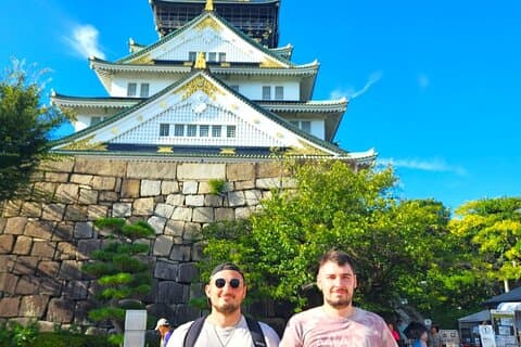 Osaka: Osaka Castle Tower Privérondleiding met gids in 90 minuten