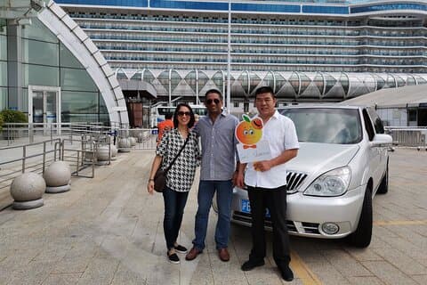 Shanghai Wusongkou port to Pudong airport:Private transfer with Meet service