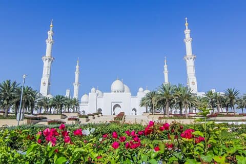 Tour zu Hochhäusern und Wahrzeichen von Abu Dhabi