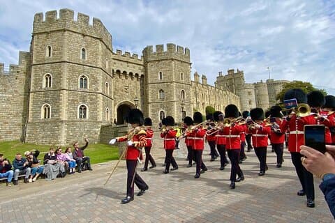 Hotels in der Nähe von Windsor Castle and Bath with Pub Lunch