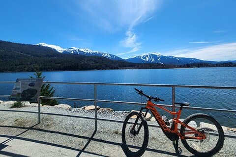 Paseo por el Valle Escénico - Tour en bicicleta eléctrica - Whistler Marmot Actividad