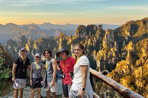 1 - 2 Dagen All-inclusive Mini Groep : Forest Park en Mt. Avatar