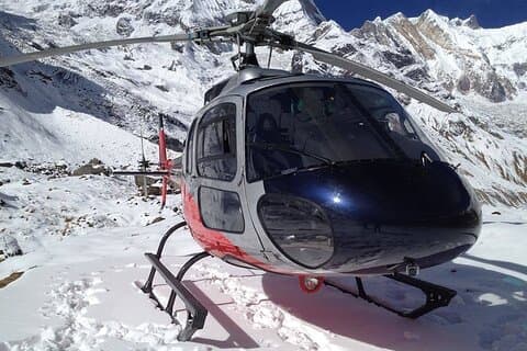 Annapurna Base Camp helikoptertur från Pokhara