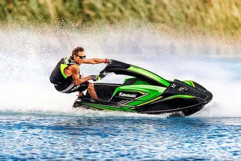 Doha Self Ride Jet Ski Experience con pick-up e drop off