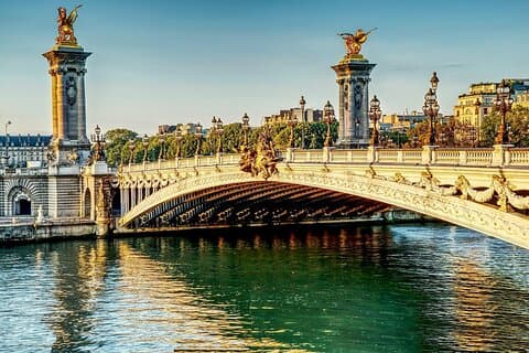Ghosts of Paris: Mona Lisa Murder Mystery Puzzle Walk