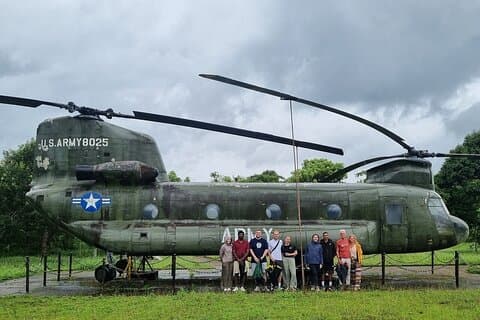 Vietnam War Tour Hue till DMZ Khe Sanh och Vinh Moc tunnlar