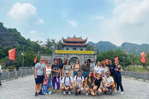 Fuld dag Ninh Binh: Hoa Lu, Tam Coc og Mua Cave fra Hanoi