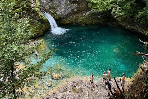 Från Tirana/Durres/Shkoder: Daglig tur med Theth och Blue Eye