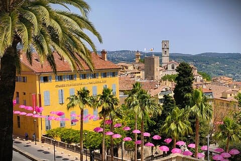 Tour di un giorno della Costa Francese countrysi DE: St Paul de Vence & Grasse