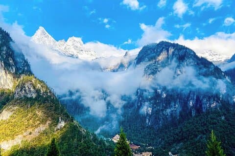 1 Day Shangri La Balagezong Private Tour