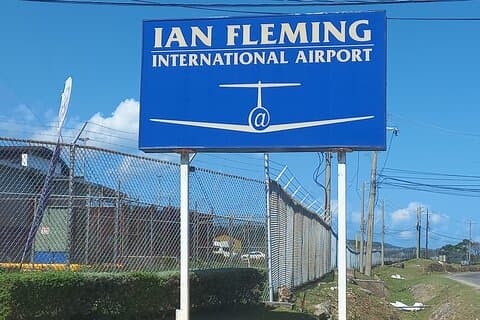Privat transfer fra Ocho Rios flyplass / Ian Fleming