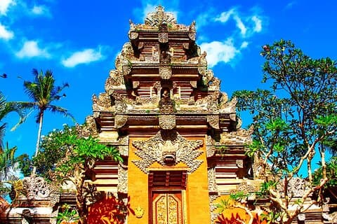 Tour de 10 días por las Islas Indonesias desde Bali