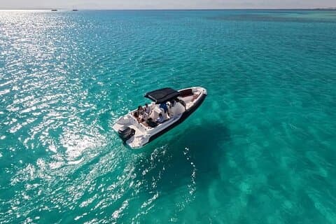 Magawish Island privat motorbåt med snorkling från Hurghada