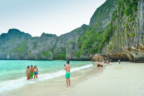 Phi Phi Khai and Bamboo Island Sunrise Speedboat Trip from Phuket