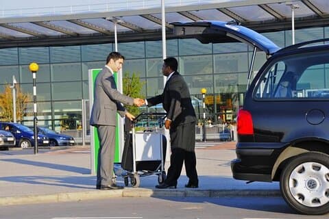 private Airport Transfer from any destination in Cairo or Giza