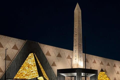 Dagstur till Grand Egyptian Museum och Giza pyramider med lunch