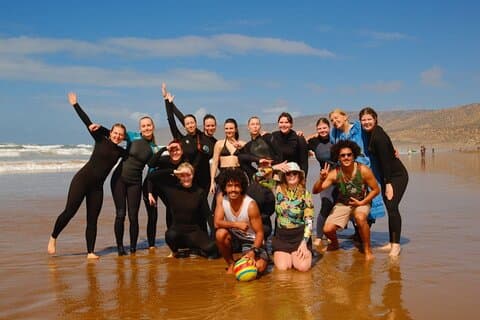 Surf & verblijf: 7-Daagse Surf Coaching Retreat in Tamraght, Marokko