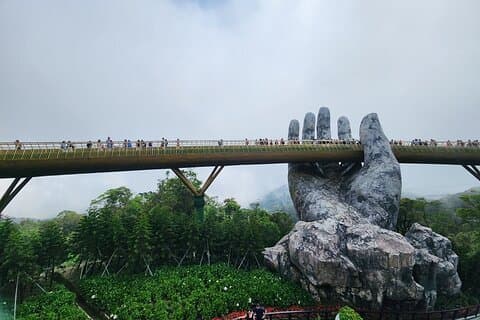 Private Transfer to GOLDEN BRIDGE -Early Start to Avoid Crowd