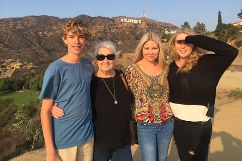 Private All-Day Hollywood and Coastal Tour