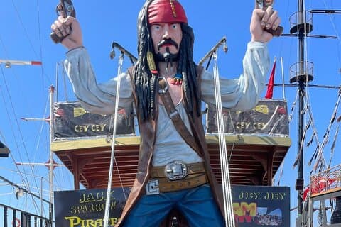 Pirate Boat Adventure seil svømming og fest i Bodrum