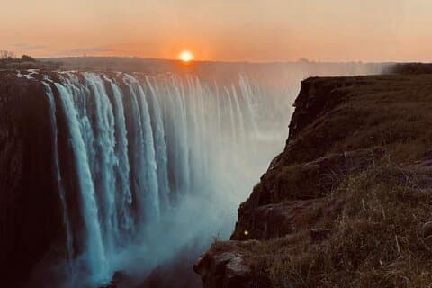 Victoria Falls Private Tour durch die Fälle
