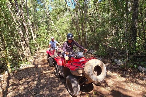 Tour de Aventura Pueblo ATVs Playa con Snorkel y Villa Maya