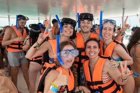 Découvrez Isla Mujeres lors d'une visite en catamaran tout compris