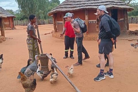 Traditionele dorpservaring Victoria Falls