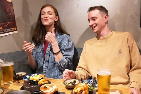 Shinjuku : Visite gastronomique – 15 plats dans 4 restaurants
